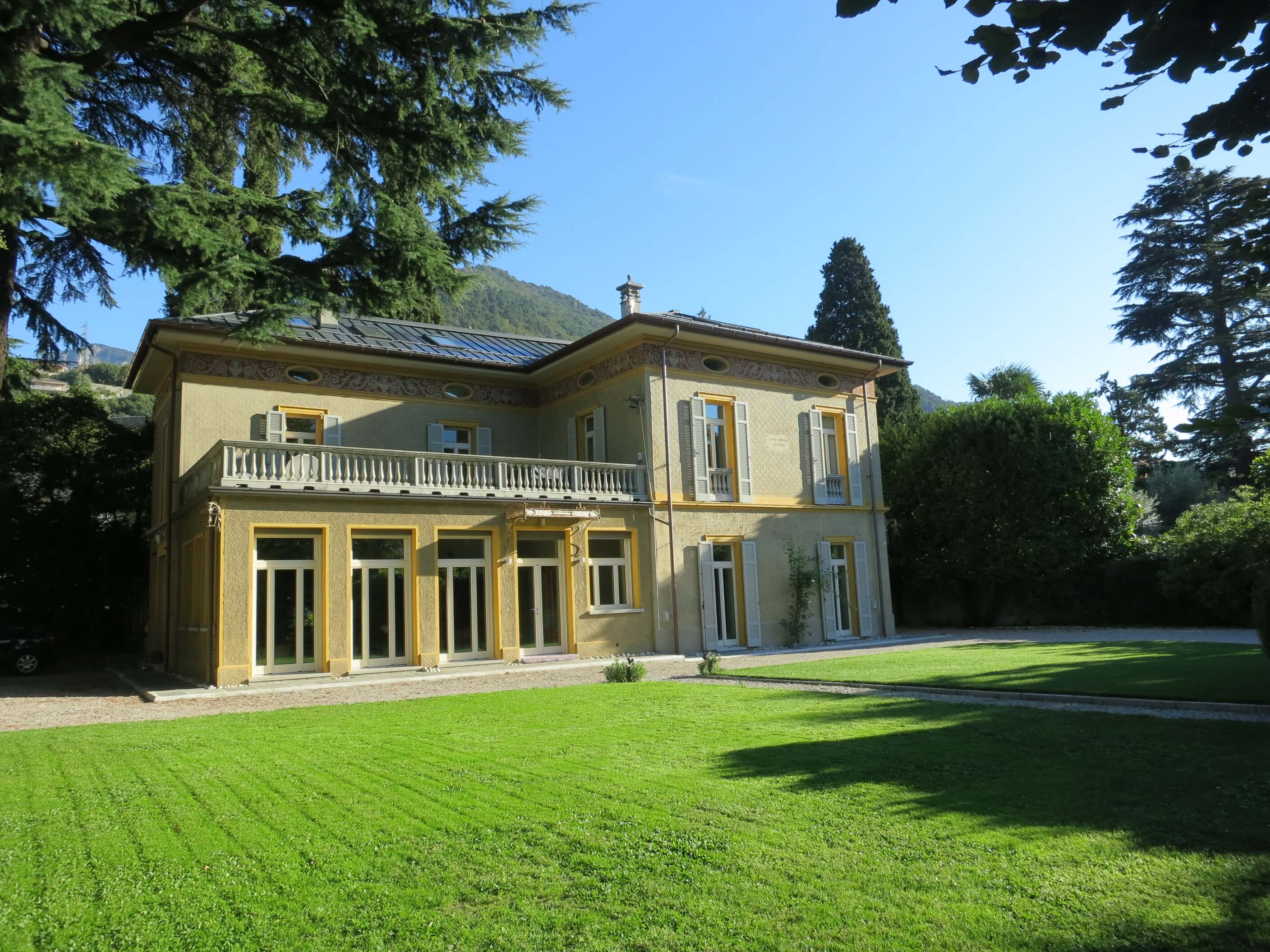 Villa Castelli